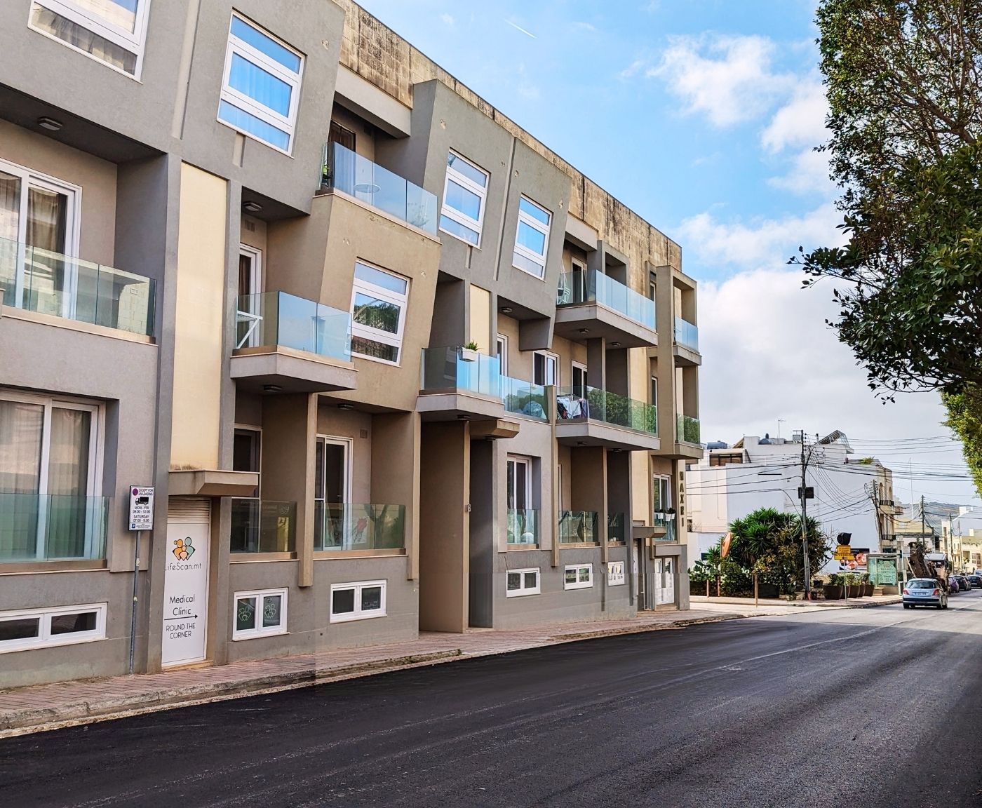 LifeScan Clinic Street View